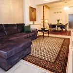 Krum Khan Centre *